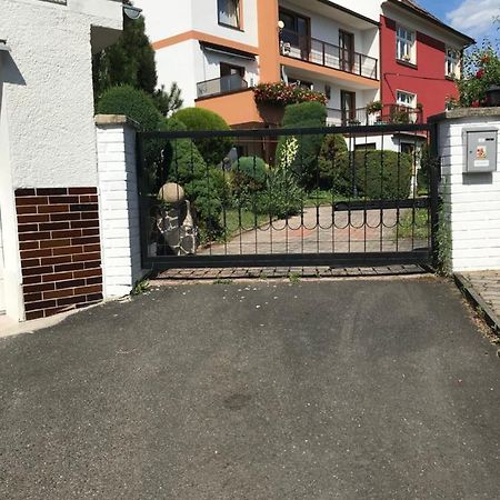 Vila Adela - Teplice Bagian luar foto