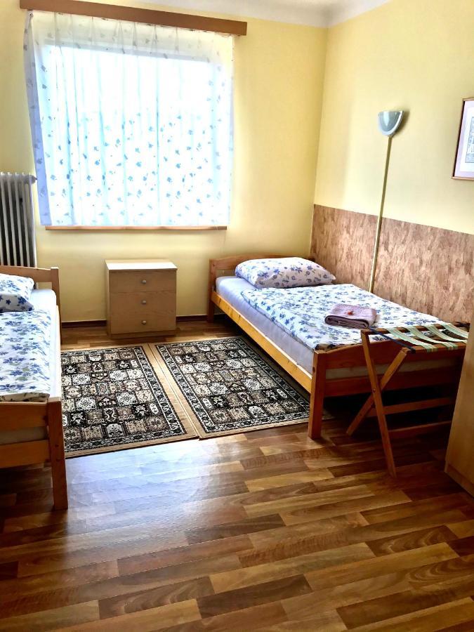 Vila Adela - Teplice Bagian luar foto
