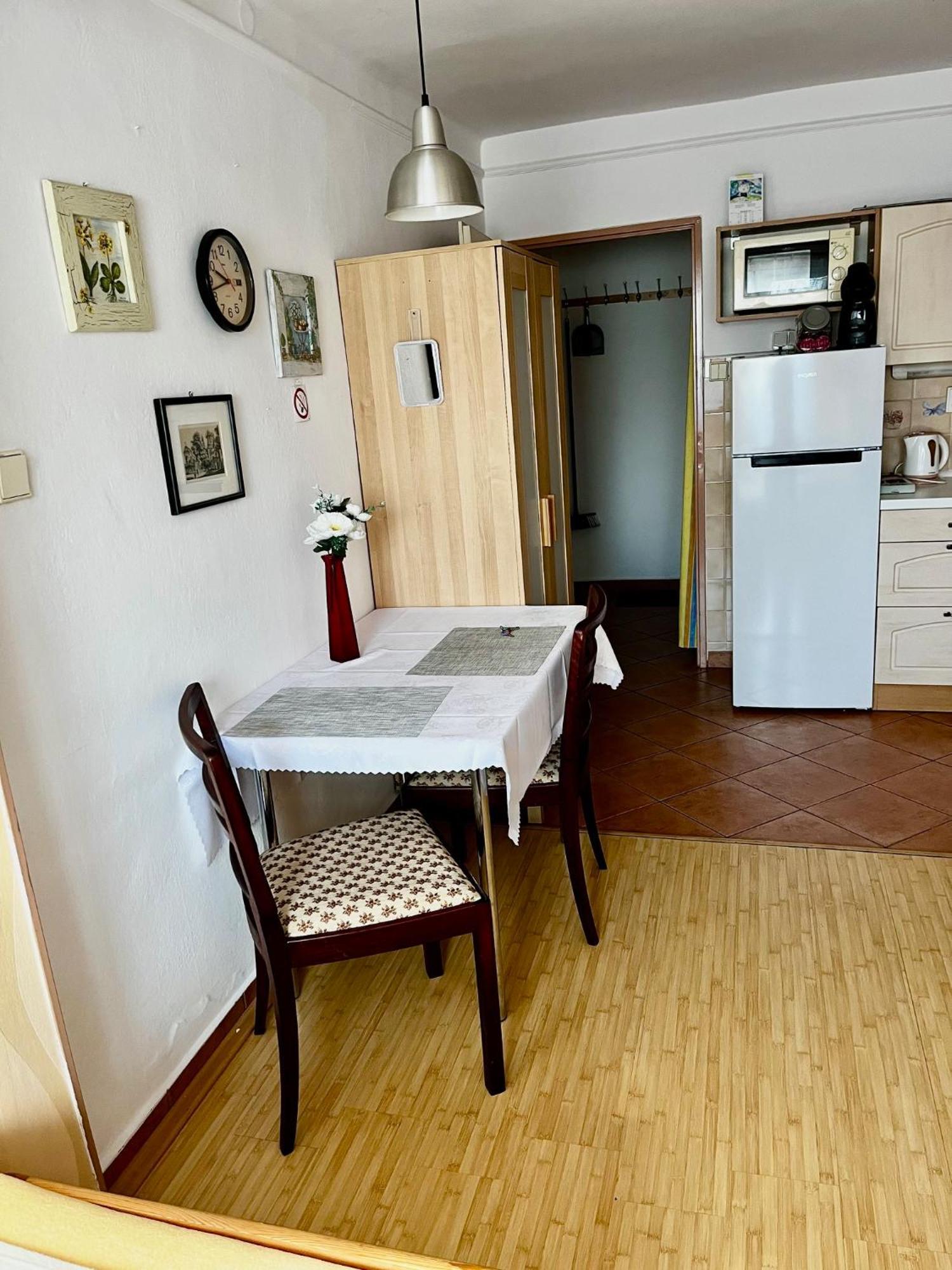 Vila Adela - Teplice Bagian luar foto